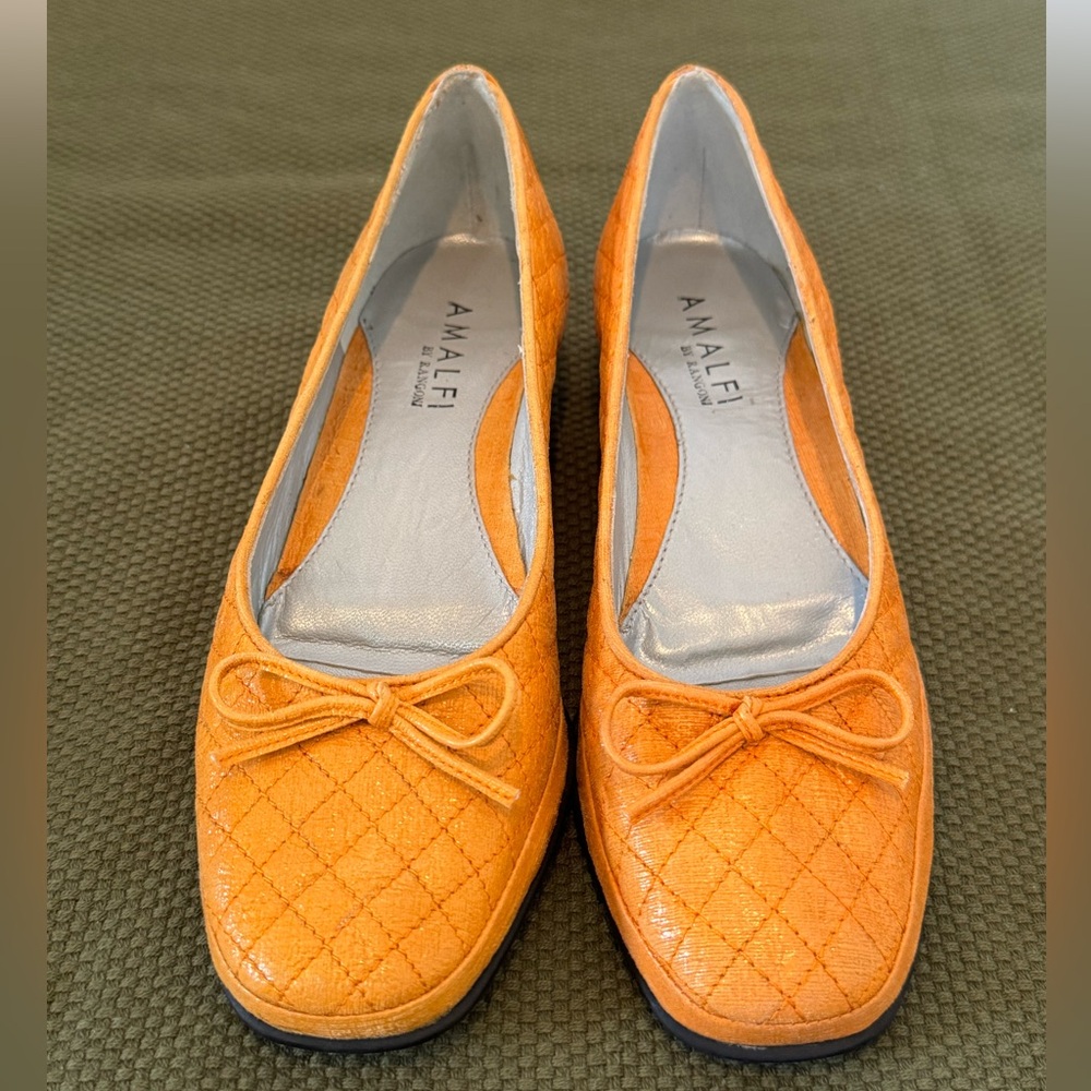 Amalfi by Rangoni | Elinda Narrow Fitting Pumps